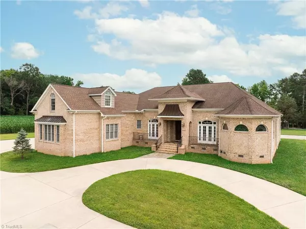 5633 Baptist Assembly RD, Julian, NC 27283