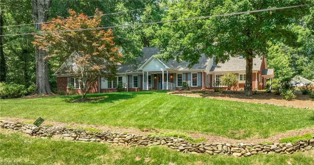 Wilkesboro, NC 28697,465 Forest DR