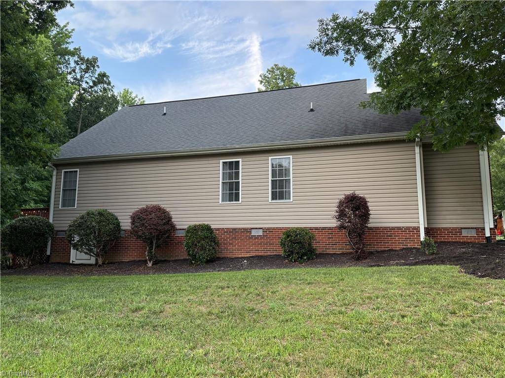 Climax, NC 27233,5415 Evergreen CT