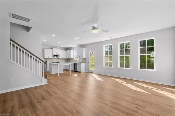 Kernersville, NC 27284,7554 Buckhaven Forest DR