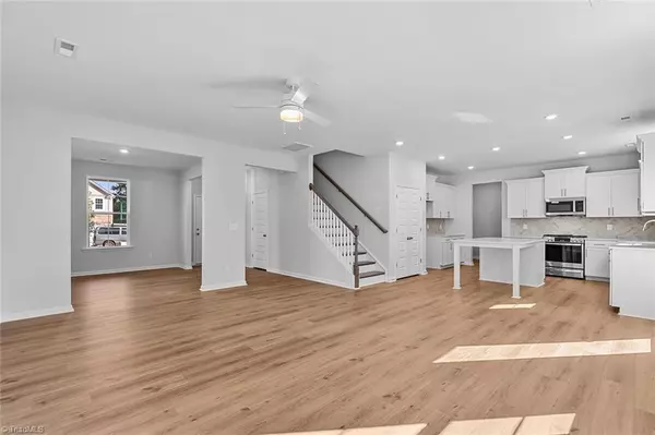 Kernersville, NC 27284,7554 Buckhaven Forest DR