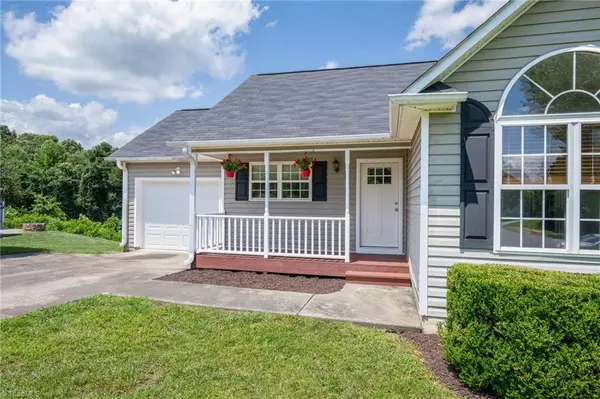 Mocksville, NC 27028,139 Elmwood ST