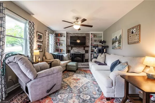 Elkin, NC 28621,216 Brookwood DR