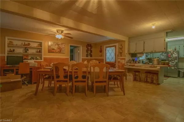 Wilkesboro, NC 28697,1014 Hill AVE