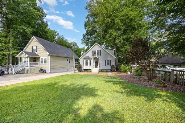 Lexington, NC 27292,1601 Hickory Point DR