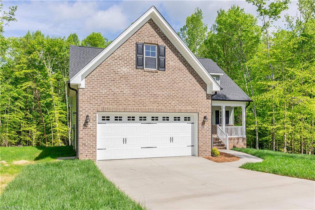 Sophia, NC 27350,2983 Wesley Farm LN