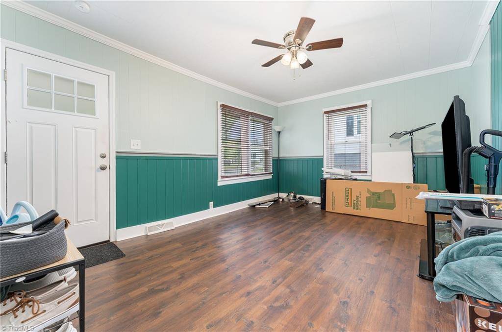 Mount Airy, NC 27030,220 Broad ST