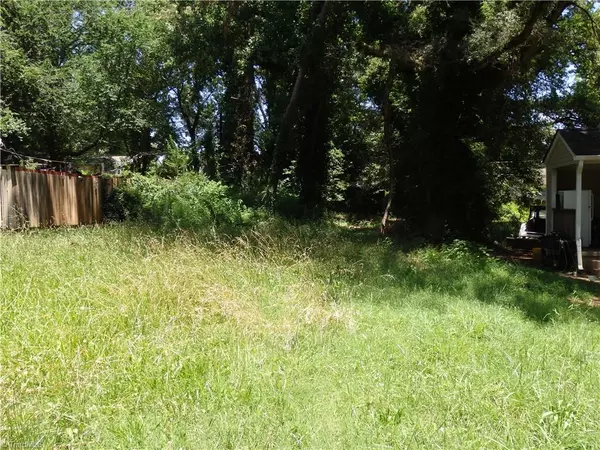 Greensboro, NC 27405,1317 Woodside DR