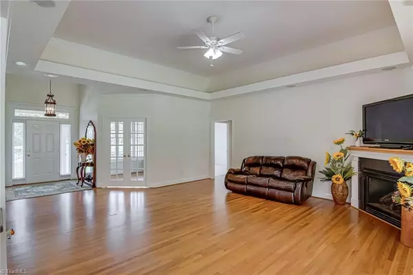 Kernersville, NC 27284,160 Serenity Pointe DR