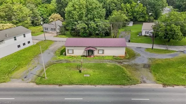 Asheboro, NC 27203,557 E Dixie DR