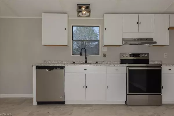 Wilkesboro, NC 28697,260 Cub Creek Church RD