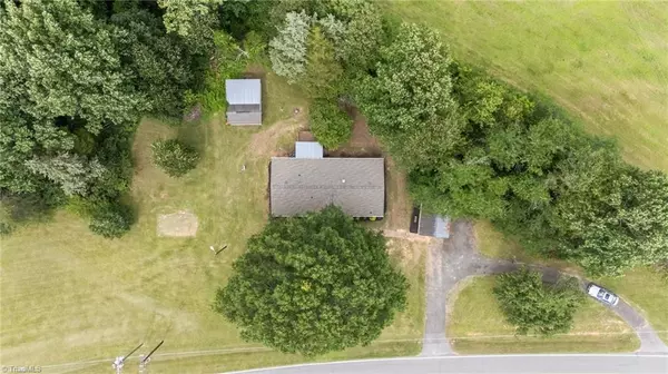 Winston-salem, NC 27107,7121 Old Lexington RD