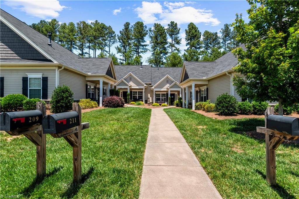 Clemmons, NC 27012,211 Hawks Nest CIR