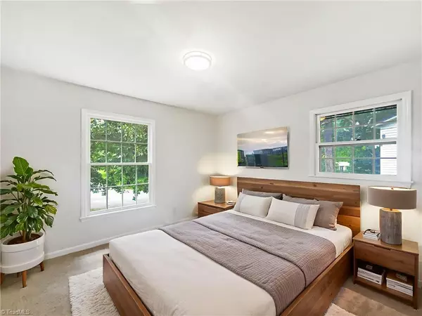 Greensboro, NC 27405,1606 Woodbriar AVE