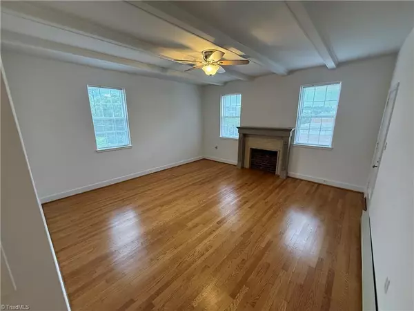 Winston-salem, NC 27101,1318 Glade ST #43
