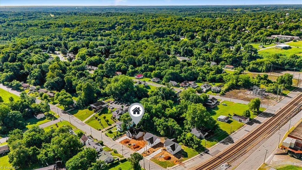 Reidsville, NC 27320,107 Roanoke ST