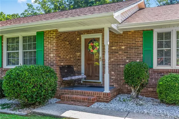 King, NC 27021,213 Timmys LN