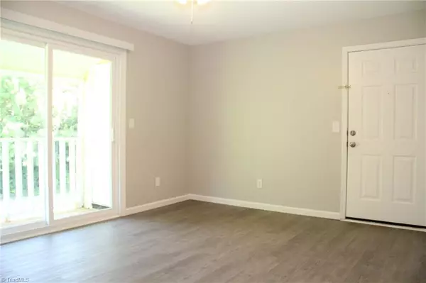 Greensboro, NC 27406,511 Mystic DR #G