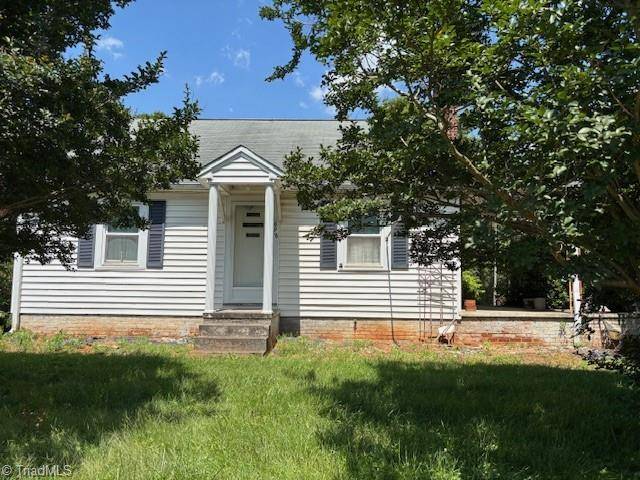 Mocksville, NC 27028,698 S Salisbury ST
