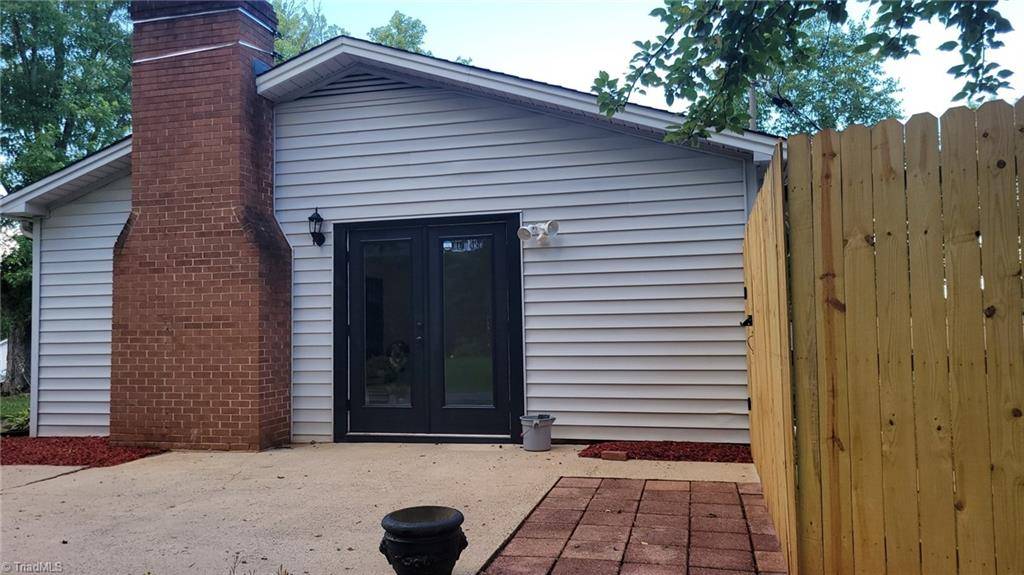 King, NC 27021,313 Farmstead RD