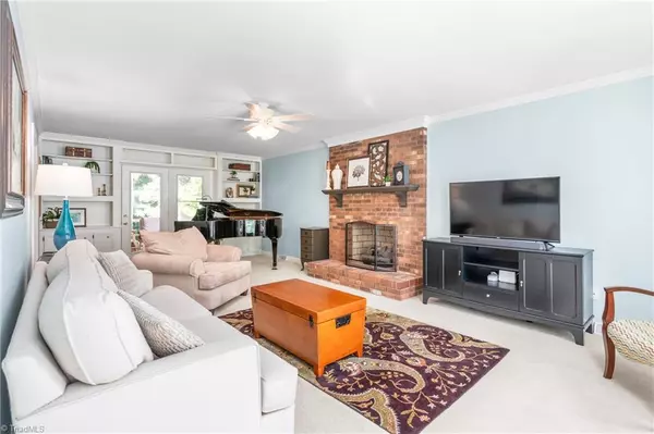 Kernersville, NC 27284,6029 Glenacre DR