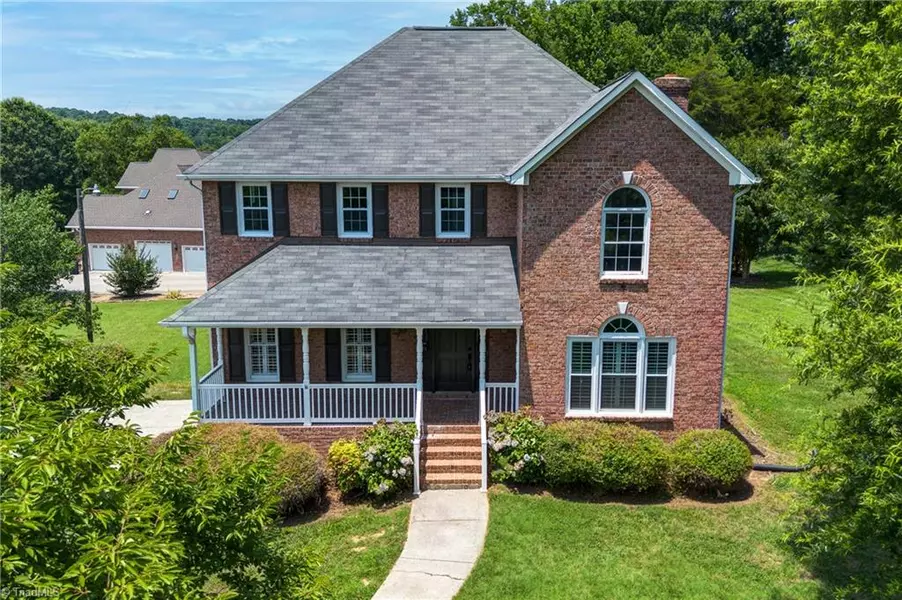 121 Spring Lake CT, Lexington, NC 27295