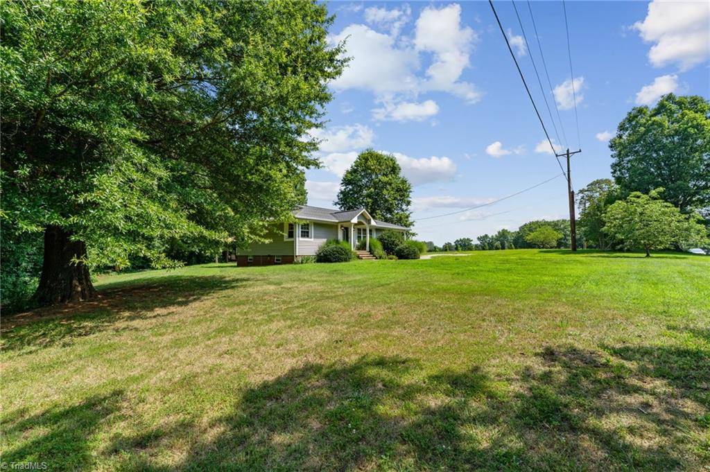 Reidsville, NC 27320,1625 Grooms RD