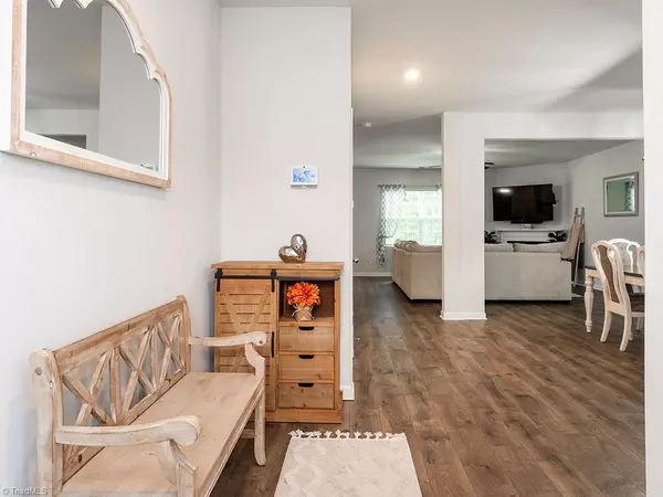 Burlington, NC 27215,3292 Longpine RD