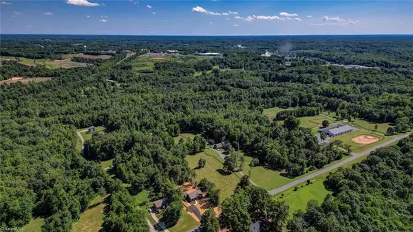 Reidsville, NC 27320,1402 Walnut ST