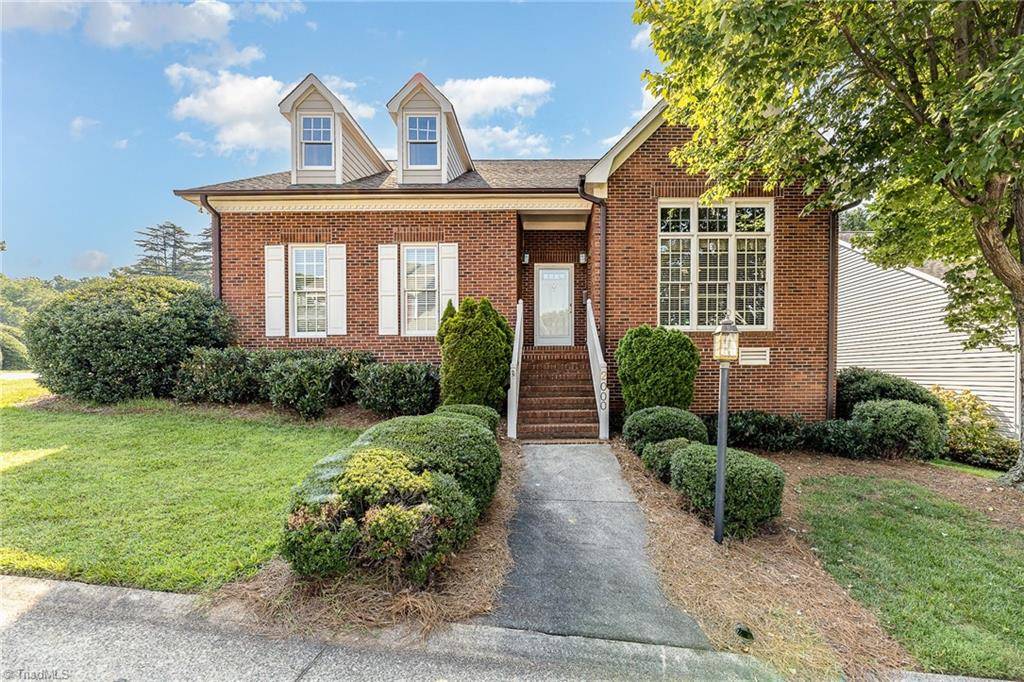 Winston-salem, NC 27103,2000 Williamsburg Manor CT