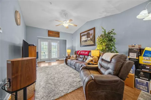 Winston-salem, NC 27127,1380 Heritage Pointe DR #310