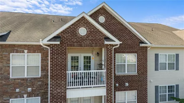 Winston-salem, NC 27127,1380 Heritage Pointe DR #310
