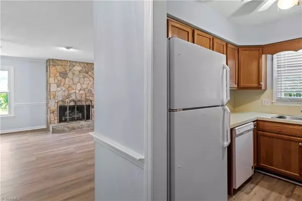 Clemmons, NC 27103,2301 Flagstone CT #A