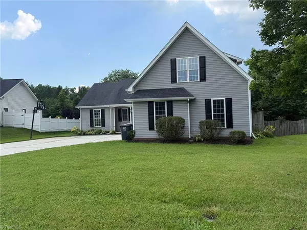 Mcleansville, NC 27301,5328 Woodhollow RD