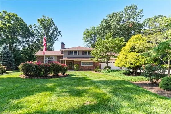 394 Forest Oaks DR, Dobson, NC 27017