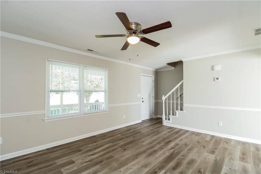 Winston-salem, NC 27107,112 Southoak DR