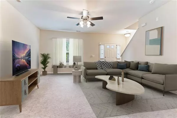 Mebane, NC 27302,822 Blue Lake DR