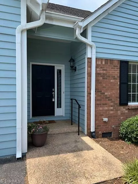 Bermuda Run, NC 27006,375 Hollybrook DR