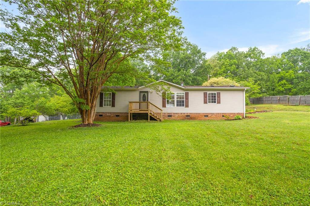 3621 NC Highway 772, Walnut Cove, NC 27052