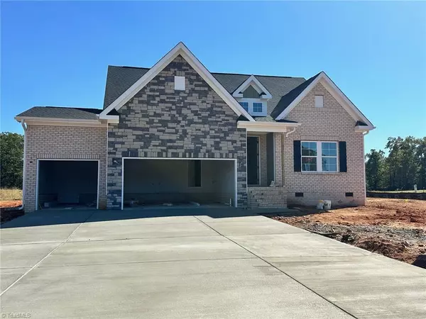 Summerfield, NC 27358,5506 Penguin DR
