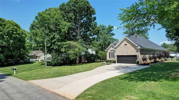 Reidsville, NC 27320,1841 Pennrose DR