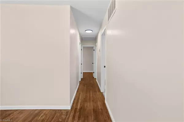 Eden, NC 27288,907 Conover DR