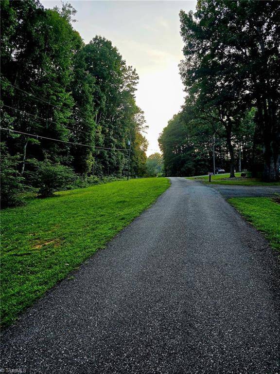 Walnut Cove, NC 27052,1070 Burdun LN