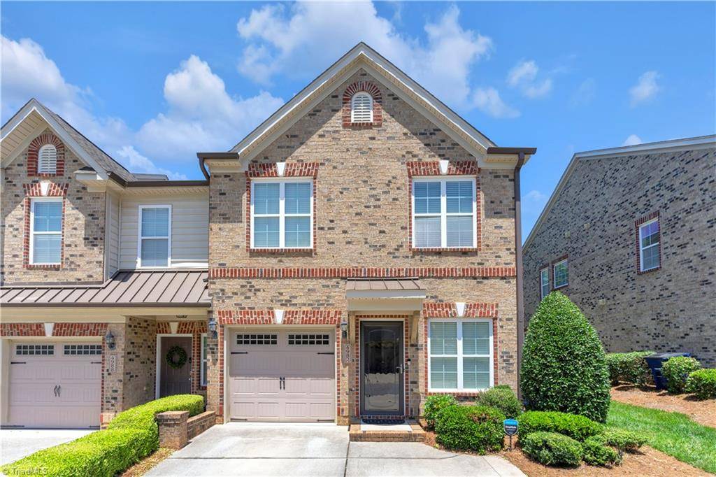 Winston-salem, NC 27103,4982 Wyngate Village DR