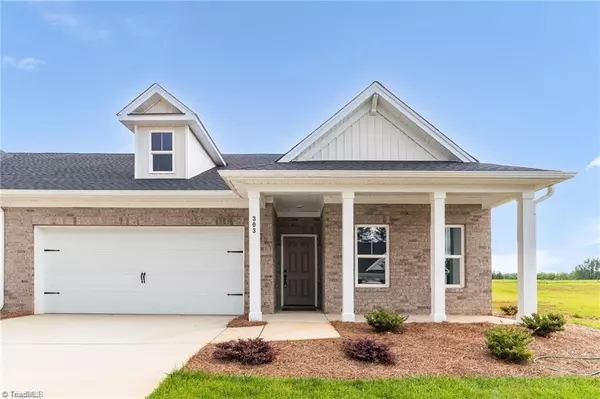 303 Beeson CT, Clemmons, NC 27012