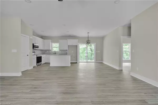 Mocksville, NC 27028,222 Elm ST