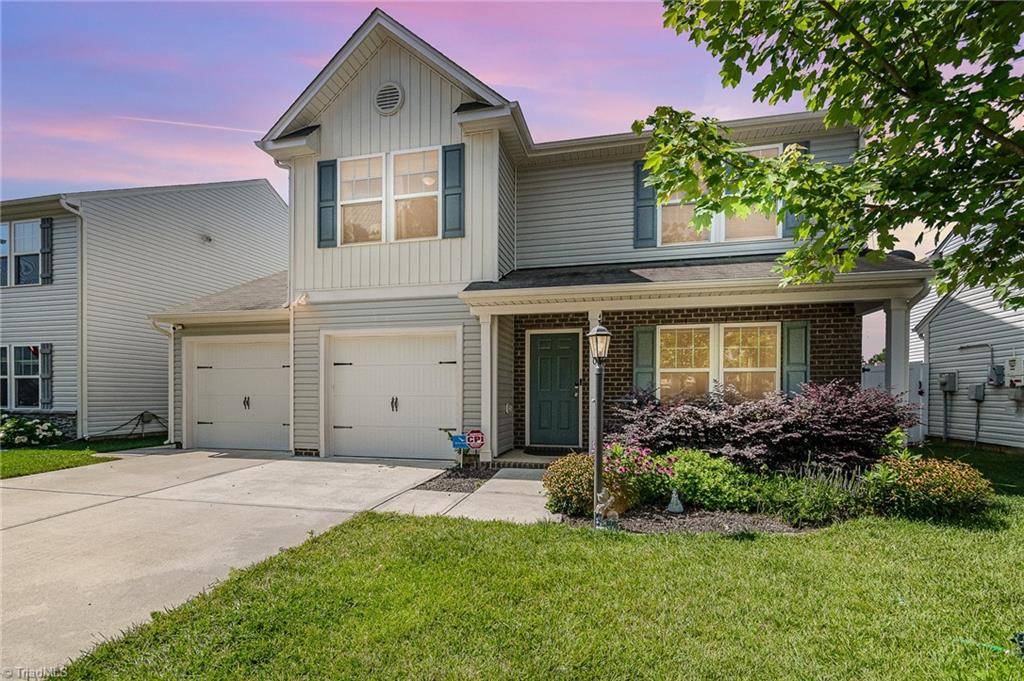 370 Inlet Place DR, Winston-salem, NC 27127