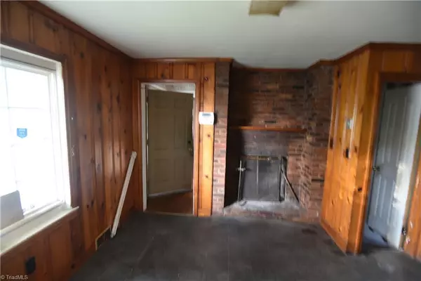 Winston-salem, NC 27101,1816 5th ST