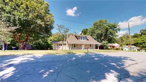 Mount Airy, NC 27030,1023 Spring ST