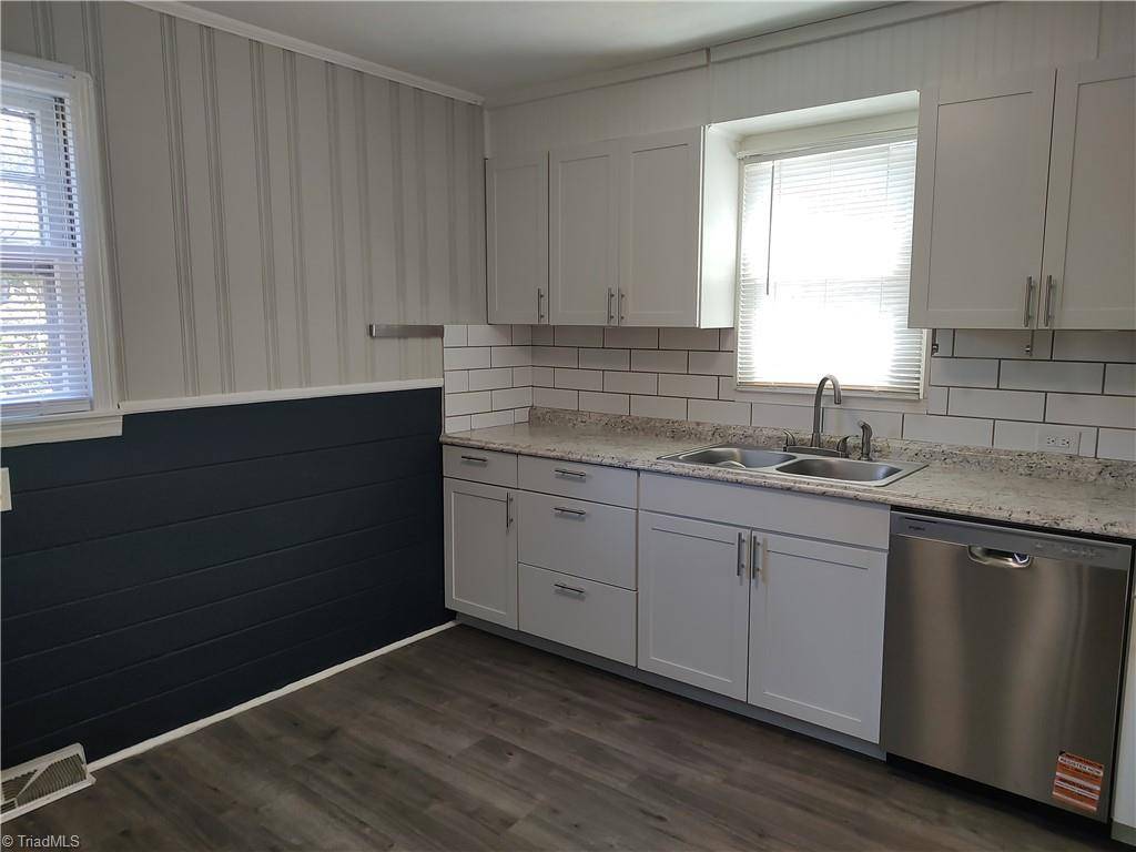 Winston-salem, NC 27104,138 S Gordon DR